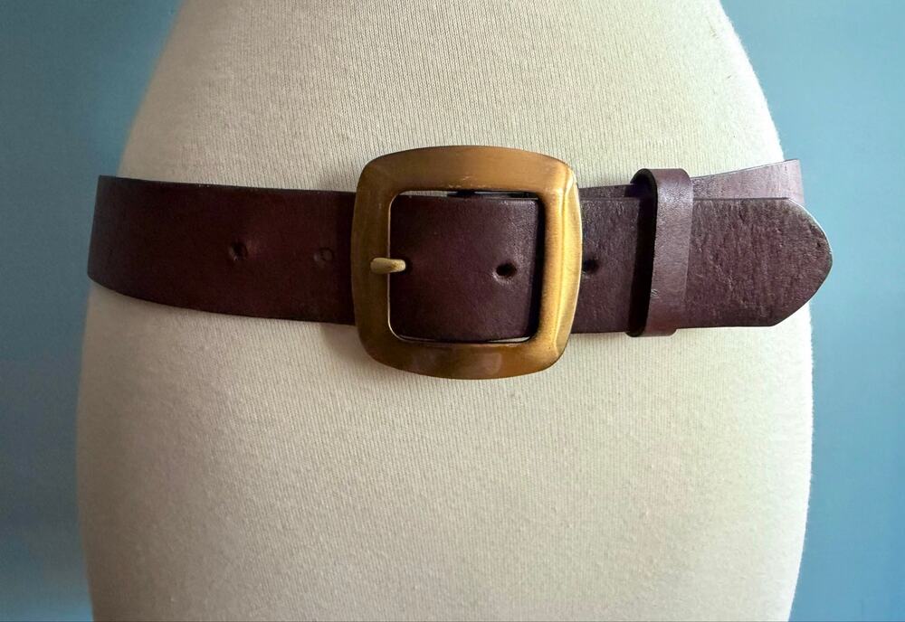 Dark Brown Leather Belt w/Copper Buckle Women sz M (fits like sz S)